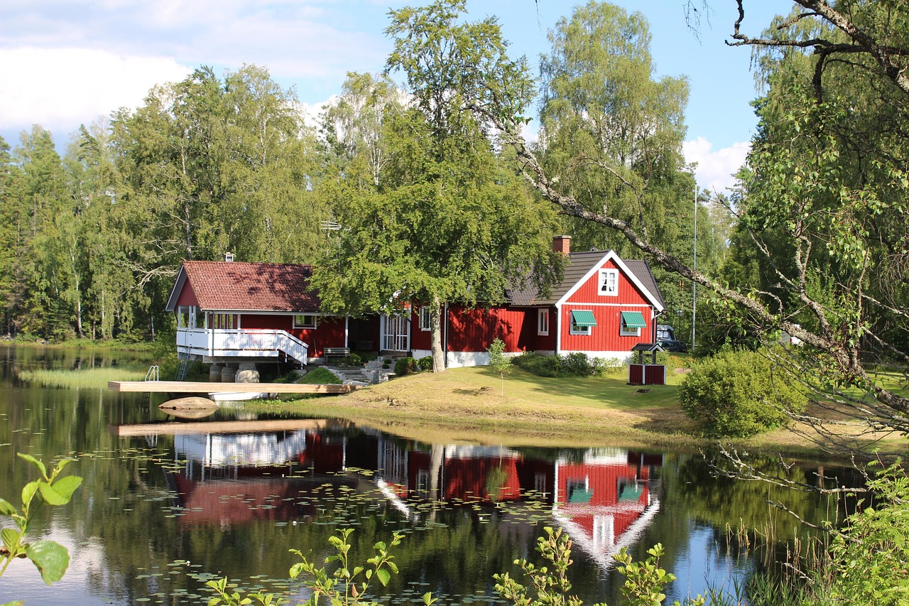Haus am See in Schweden